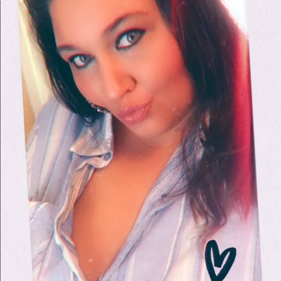 Meet your Posher, Angela - Picture 7 of 11